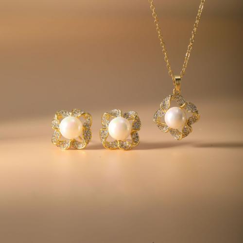 Micro cúbicos Circonia allanar sistemas de la joyería de cobre amarillo, metal, Pendiente de stud & collar, con Perlas plásticas, Flor, chapado, 2 piezas & micro arcilla de zirconia cúbica & para mujer, más colores para la opción, Vendido por Set