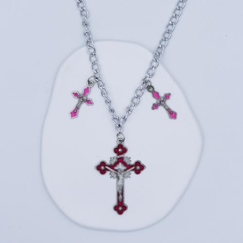 Chaîne en alliage de zinc de fer Collier Pull, croix, Placage de couleur d'or, bijoux de mode & émail, plus de couleurs à choisir, Vendu par PC[