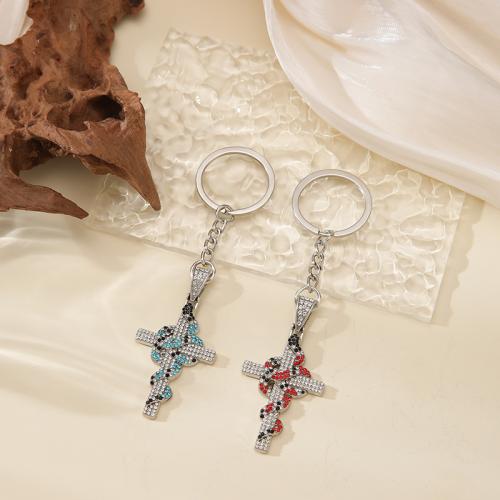 porte-clés en alliage zinc à stras, alliage de zinc, croix, Placage de couleur d'or, bijoux de mode & avec strass, plus de couleurs à choisir, Vendu par PC