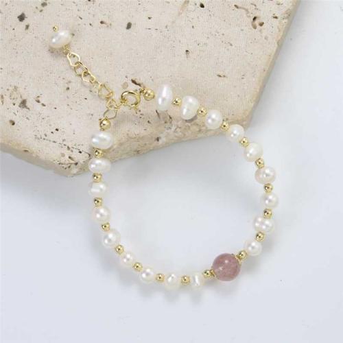 bracelet en laiton de perle d'eau douce cultivée, avec Strawberry Quartz & laiton, Rond, Placage de couleur d'or, pour femme, couleurs mélangées .09 pouce, Vendu par PC