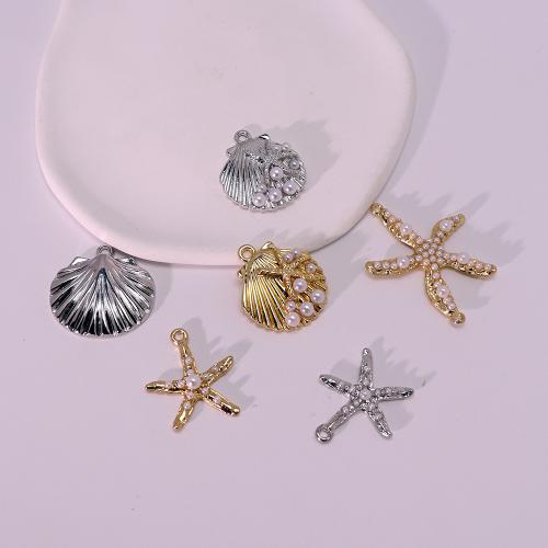 Plastic Zinc Alloy Pendants, with Plastic Pearl, gold color plated, DIY 
