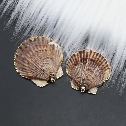Brass Shell Pendants, with Brass, plated, DIY, mixed colors - 