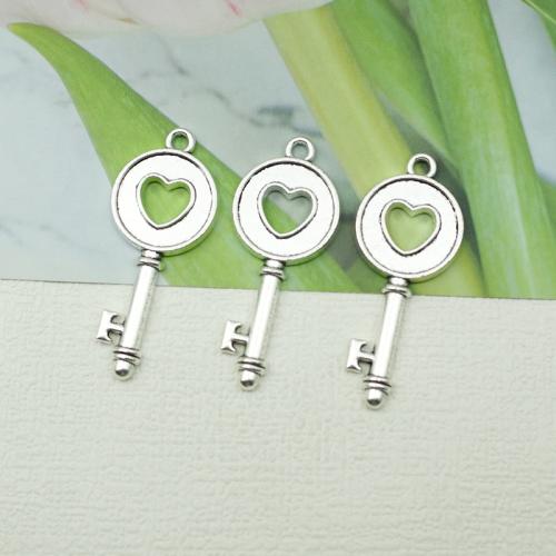 Colgantes de Aleación de Zinc en Forma Llave, chapado en color de plata, Bricolaje, plateado, 100PCs/Bolsa, Vendido por Bolsa