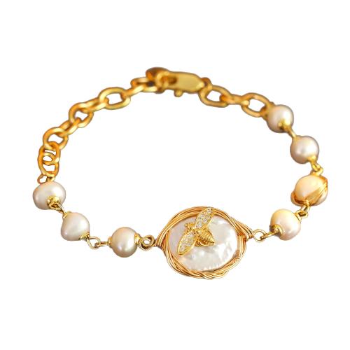 bracelet en laiton de perle d'eau douce cultivée, avec perle d'eau douce cultivée, avec 5cm chaînes de rallonge, abeille, Plaqué or 18K, bijoux de mode & pavé de micro zircon & pour femme, Pearl 5-6mm; The pendant is 1.9cm long and 1.7cm wide .5 cm, Vendu par PC