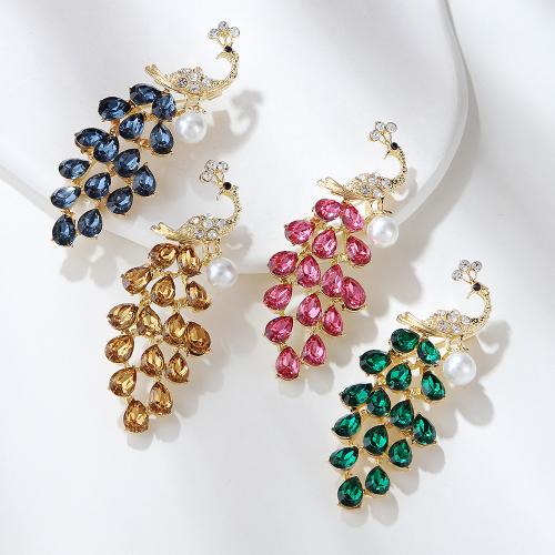 Strass Zink Legierung Brosche, Zinklegierung, mit Kunststoff Perlen, Pfau, goldfarben plattiert, unisex & mit Strass & hohl, keine, verkauft von PC