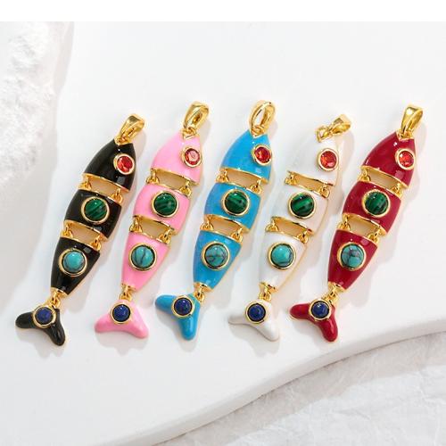Gemstone Pendantifs en laiton, avec pierre gemme, poisson, Placage, DIY & pavé de micro zircon & émail, plus de couleurs à choisir, Vendu par PC