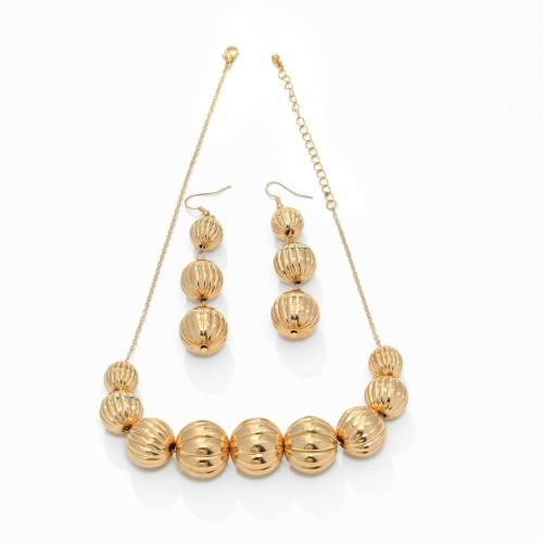 alliage de zinc parure de bijoux, Rond, Placage de couleur d'or, bijoux de mode & styles différents pour le choix & pour femme, Vendu par PC