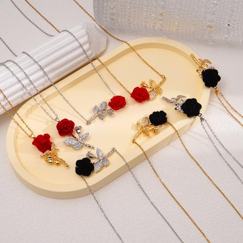 キュービックジルコンマイクロパヴェブラスネックレス, 銅, とともに 304ステンレス鋼チェーン & 綿ビロード, メッキ, 異なるスタイルを選択 & マイクロパヴェジルコニア & 女性用, 無色, 売り手 パソコン