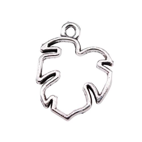 Colgantes de Aleación de Zinc en Forma Hoja, chapado en color de plata antigua, Bricolaje & hueco, 19x15mm, 20PCs/Bolsa, Vendido por Bolsa