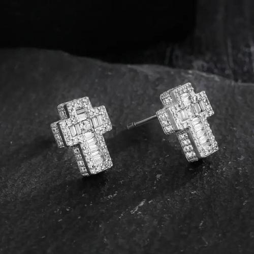 Boucles d'oreilles en laiton zircon cubique pavent, croix, Placage, bijoux de mode & pavé de micro zircon & pour femme, plus de couleurs à choisir, Vendu par paire