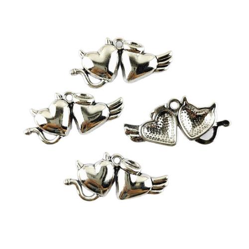 Colgantes de Aleación de Zinc en Forma de Corazón, chapado en color de plata, Bricolaje, 100PCs/Bolsa, Vendido por Bolsa
