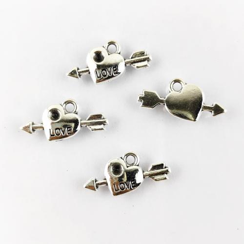 Colgantes de Aleación de Zinc en Forma de Corazón, chapado en color de plata, Bricolaje, 100PCs/Bolsa, Vendido por Bolsa