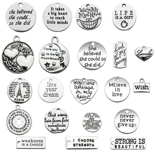 le pendentif d'étiquette en alliage de zinc, Plaqué de couleur d'argent, DIY & styles différents pour le choix & avec le motif de lettre, Vendu par PC