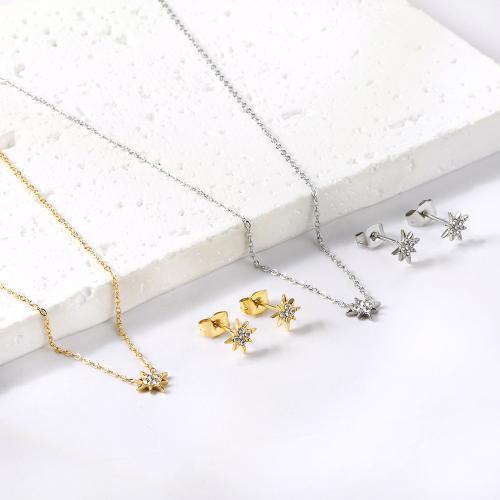 Bijoux strass en acier inoxydable Set, Acier inoxydable 304, Boucle d’oreille stud & collier, Placage de couleur d'or, bijoux de mode & avec strass, plus de couleurs à choisir, Vendu par fixé