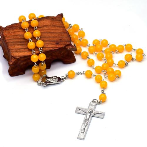 Rosary Necklace, alliage de zinc, avec résine, croix, Placage de couleur argentée, bijoux de mode & imitation de cire d'abeille, couleurs mélangées, 8mm cm, Vendu par PC