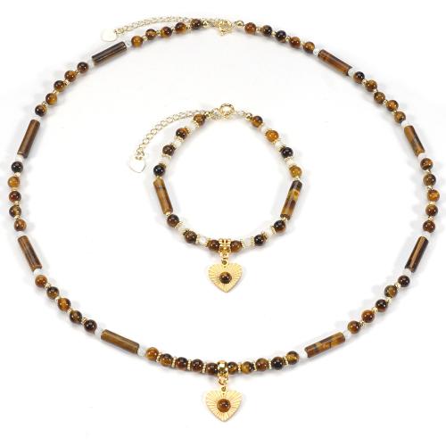 Ensembles-cadeaux bijoux, laiton, Bracelet & collier, avec oeil de tigre & coquille, Placage de couleur d'or, bijoux de mode, plus de couleurs à choisir, Vendu par PC