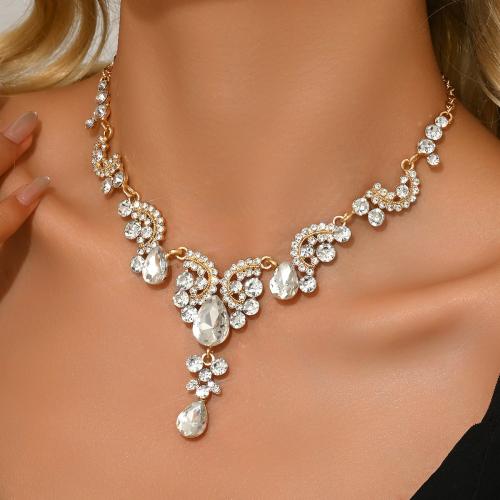 Rhinestone Zinc Alloy Necklace, gold color plated, fashion jewelry & with rhinestone 