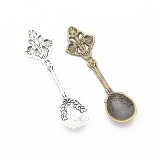 Bijoux pendentifs en Zinc alliage , alliage de zinc, cuillère, Placage, DIY, plus de couleurs à choisir Vendu par PC