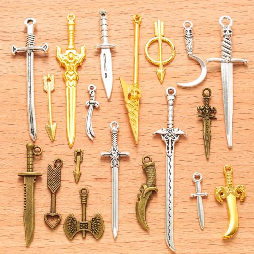 Bijoux pendentifs en Zinc alliage , alliage de zinc, épéesabre, Placage, DIY & styles différents pour le choix, Vendu par PC