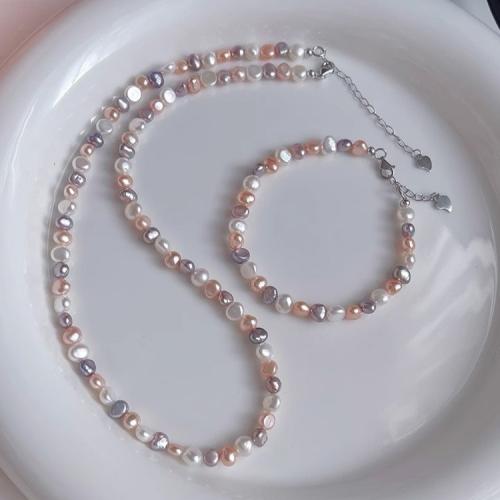 Латунные ювелирные пресноводные жемчужиные наборы, Пресноводные жемчуги, браслет & ожерелье, с Латунь, Стиль Барокко, Другое покрытие, ювелирные изделия моды, Много цветов для выбора, 4-7mm, длина:41 см, продается PC