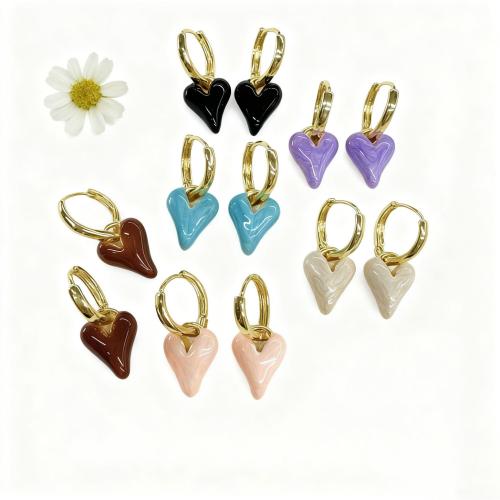metal Huggie Pendiente aro de la gota, Corazón, chapado en color dorado, para mujer & esmalte, más colores para la opción, Vendido por Par