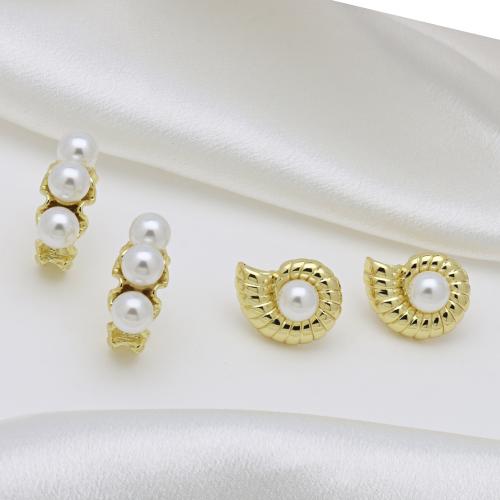 Messing Ohrstecker, mit Kunststoff Perlen, goldfarben plattiert, verschiedene Stile für Wahl & für Frau, keine, verkauft von Paar[