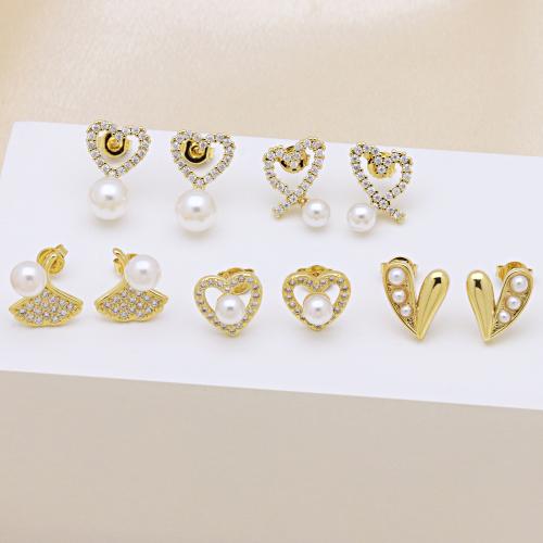 キュービックジルコニアマイクロパヴェブラスイヤリング, 銅, とともに プラスチック製パール, ゴールドメッキ, 異なるスタイルを選択 & マイクロパヴェジルコニア & 女性用, 無色, 売り手 ペア