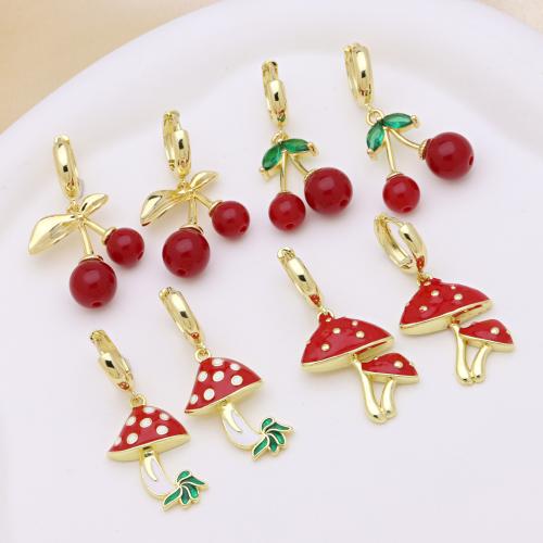 pendiente de gota colgando de latón, metal, chapado en color dorado, diferentes estilos para la opción & micro arcilla de zirconia cúbica & para mujer & esmalte, más colores para la opción, Vendido por Par