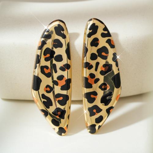 Iron Stud Earring, Geometrical Pattern, gold color plated, vintage & for woman [