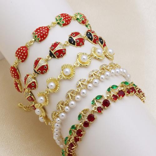 Bracelets Brass Enamel, laiton, avec perle de plastique, avec 5cm chaînes de rallonge, Placage de couleur d'or, styles différents pour le choix & pavé de micro zircon & pour femme & émail, plus de couleurs à choisir Environ 18 cm, Vendu par brin