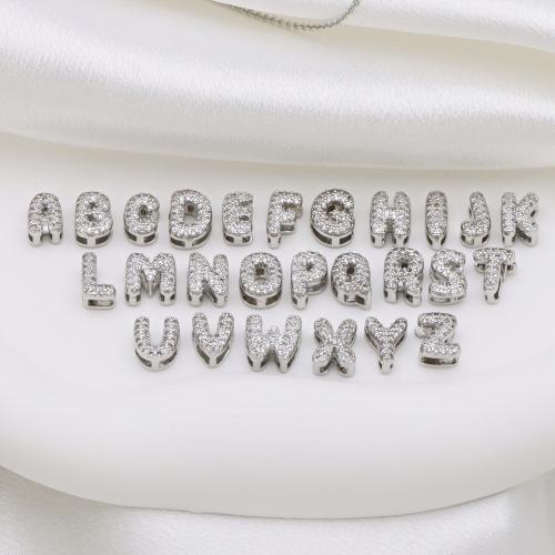 Pendentifs de Lettre laiton , Placage de couleur platine, DIY & styles différents pour le choix & pavé de micro zircon, plus de couleurs à choisir, Vendu par PC