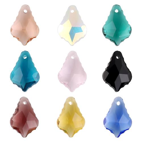 Colgantes de vidiro, Vidrio, Hoja del arce, pulido, Bricolaje & facetas & cara doble, más colores para la opción, 11x16mm, agujero:aproximado 1.5mm, 60PCs/Bolsa, Vendido por Bolsa