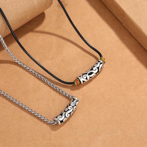 laiton collier, avec cuir PU, Plaqué de couleur d'argent, Vintage & unisexe & styles différents pour le choix, pendant size Environ 51 cm, Vendu par PC[