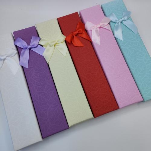 Boîte Cadeau de bijoux, papier, rectangle, impression, Anti-poussière & modèles différents pour le choix & avec une décoration de noeud à boucles, couleurs mélangées Vendu par lot