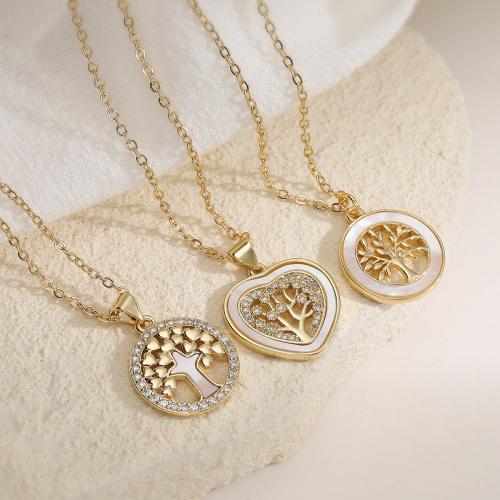 Корень Циркон Микро вымощает латунь ожерелье, Латунь, с Белая ракушка, с 5cm наполнитель цепи, плакированный настоящим золотом, ювелирные изделия моды & регулируемый & разные стили для выбора & инкрустированное микро кубического циркония & Женский, Много цветов для выбора, длина:Приблизительно 45 см, продается Strand