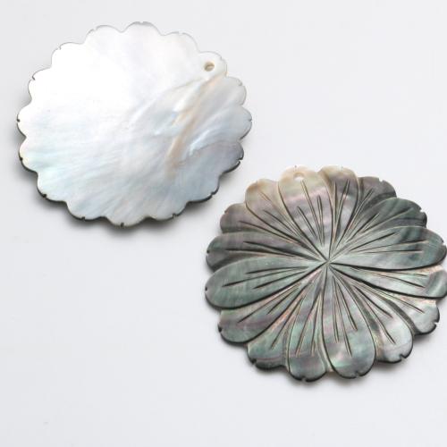 Colgante de concha negra, Nácar, Flor, Tallado, Bricolaje, 48mm, Vendido por UD