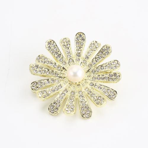 Freshwater Pearl Brooch, Zinc Alloy, with Freshwater Pearl, Flower, gold color plated, for woman & with rhinestone 
