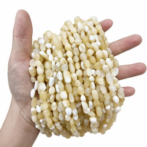 ペールブラウンヒスイ ビーズ, DIY, beads size 5-8mm, 長さ:約 38 センチ, 売り手 ストランド