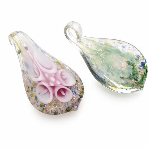 Pendentifs Murano fleur intérieur, chalumeau, feuille, sable d'or & fleur intérieure, plus de couleurs à choisir Environ 7mm, Vendu par PC