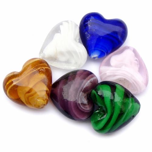 Perles de Murano à torsion intérieure, chalumeau, coeur, spiralé intérieurement, couleurs mélangées Environ 2mm Vendu par lot