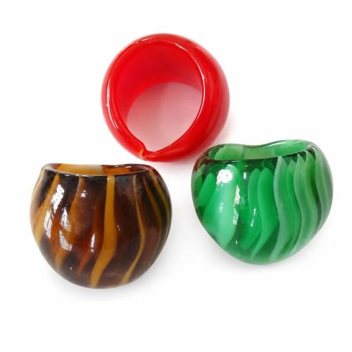Lampwork Fingerring, innen Twist, gemischte Farben, 30x30x25mm, Bohrung:ca. 16-19mm, Größe:9.5, 12PCs/Box, verkauft von Box