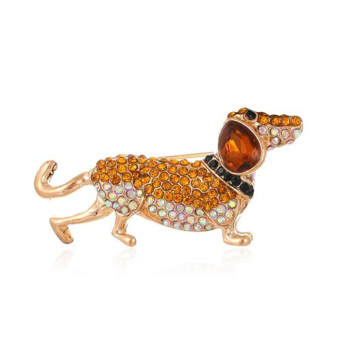 Zinklegierung Brosche, Hund, goldfarben plattiert, unisex & mit Strass, 45x24mm, verkauft von PC[