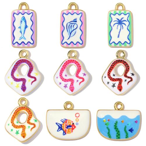 Pendentifs de Émail laiton , Placage de couleur d'or, DIY & styles différents pour le choix & émail Vendu par sac