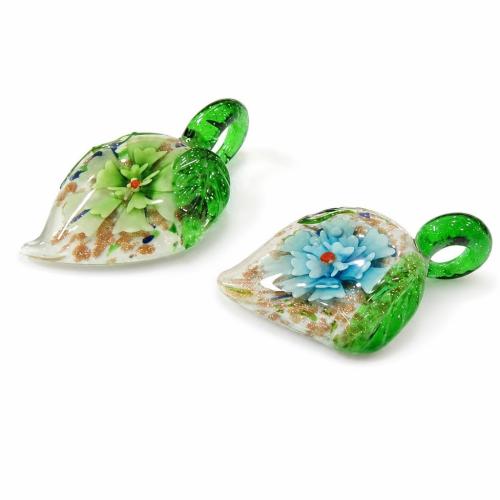 Colgantes de cristal de flor interior, Cristal de murano, Hoja, arena dorada, más colores para la opción, 49x30x12mm, agujero:aproximado 7mm, Vendido por UD