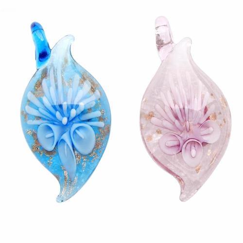 Colgantes de cristal de flor interior, Cristal de murano, Hoja, arena dorada, más colores para la opción, 50x28x13mm, agujero:aproximado 7mm, Vendido por UD