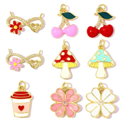 Colgante de Micro Pavé de Zirconía Cúbica, metal, chapado en color dorado, Bricolaje & diferentes estilos para la opción & micro arcilla de zirconia cúbica & esmalte, 3PCs/Bolsa, Vendido por Bolsa