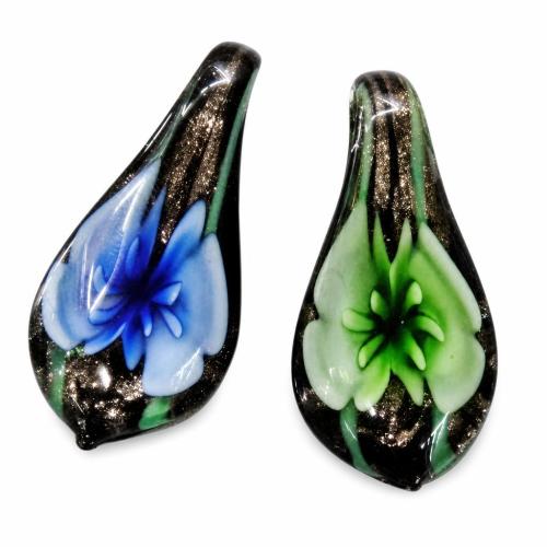 内側の花ランプワーク ペンダント, ランプワーク, 葉っぱ, ゴールドサンド & ボロシリケイトガラス, 無色 穴:約 5mm, 売り手 パソコン