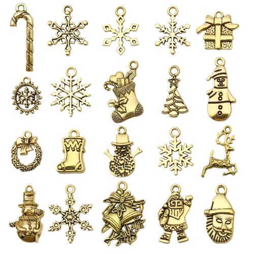 Pendentifs de Noël en alliage de zinc, Plaqué de couleur d'or antique, Conception de Noël & DIY & styles différents pour le choix, Vendu par PC[