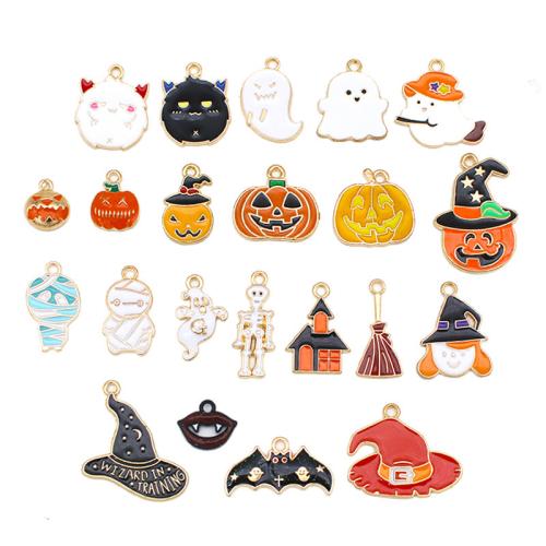 Zinc Alloy Skull Pendants, plated, Halloween Design & DIY & enamel 