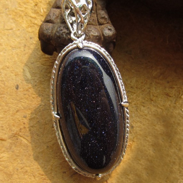 11:Blue Goldstone